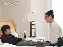 新鲜的亚洲视频
